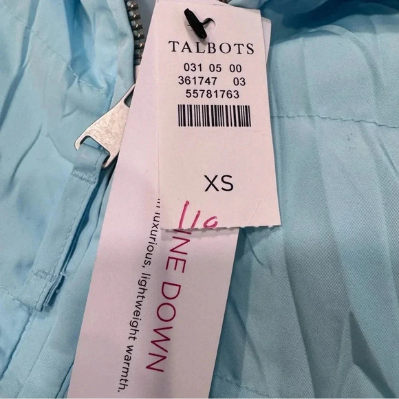 TALBOTS Tiffany Blue Quilted Down Vest w/ Removable Faux Fur Collar Sz. XS NWT - Picture 3 of 12